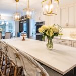 Modern-kitchen-with-Island-in-Caesarstone-5000-London-Grey